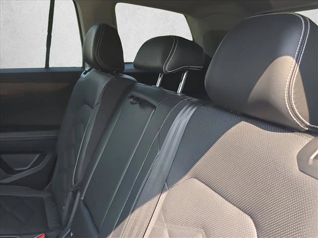 Certified 2024 Volkswagen Atlas SE FWD image 21