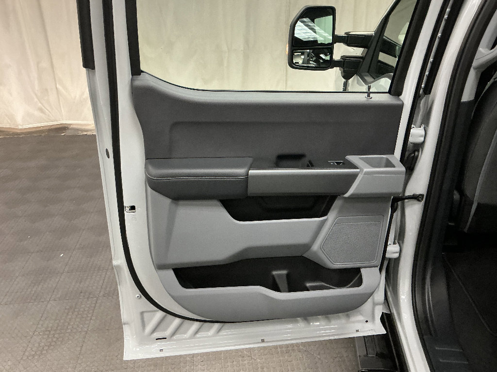 Used 2025 Ford F250 XL w/ STX Appearance Package AWD/4WD image 25