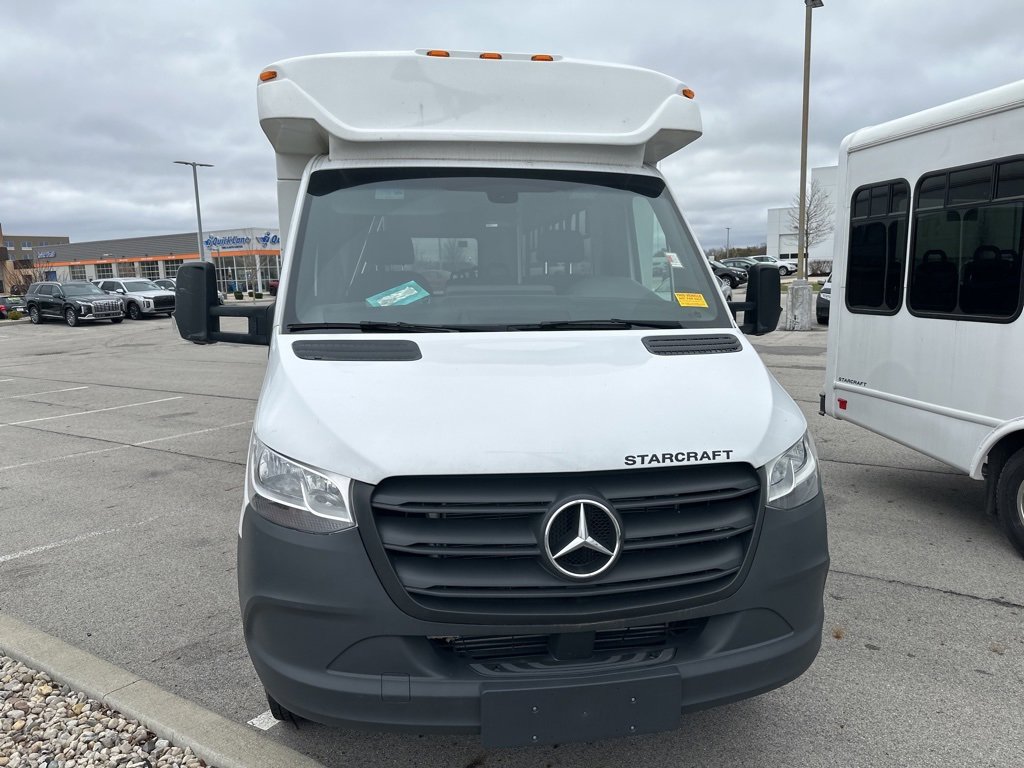Used 2022 Mercedes-Benz Sprinter 3500 image 3