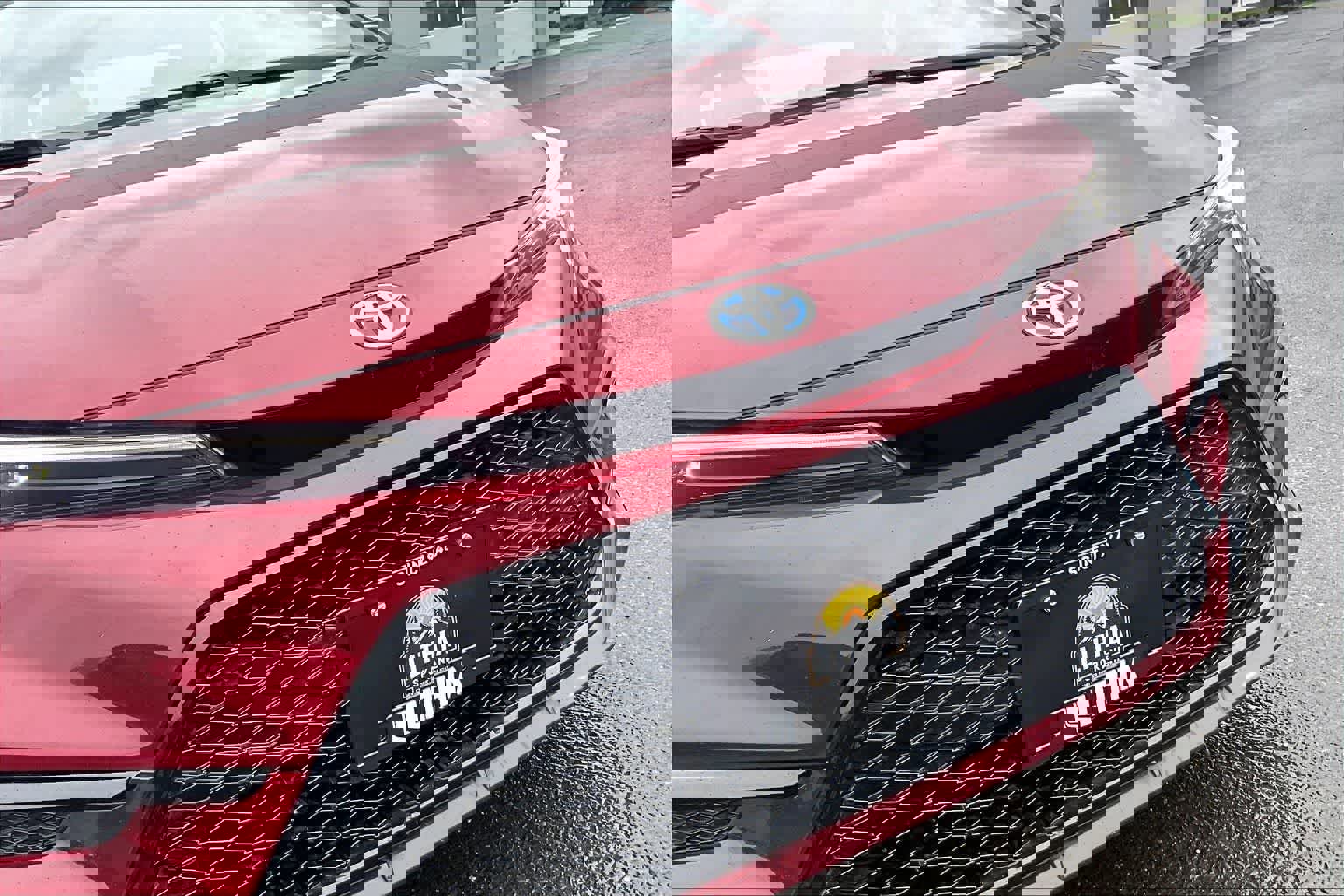 Used 2025 Toyota Corolla SE w/ Convenience Package FWD image 33