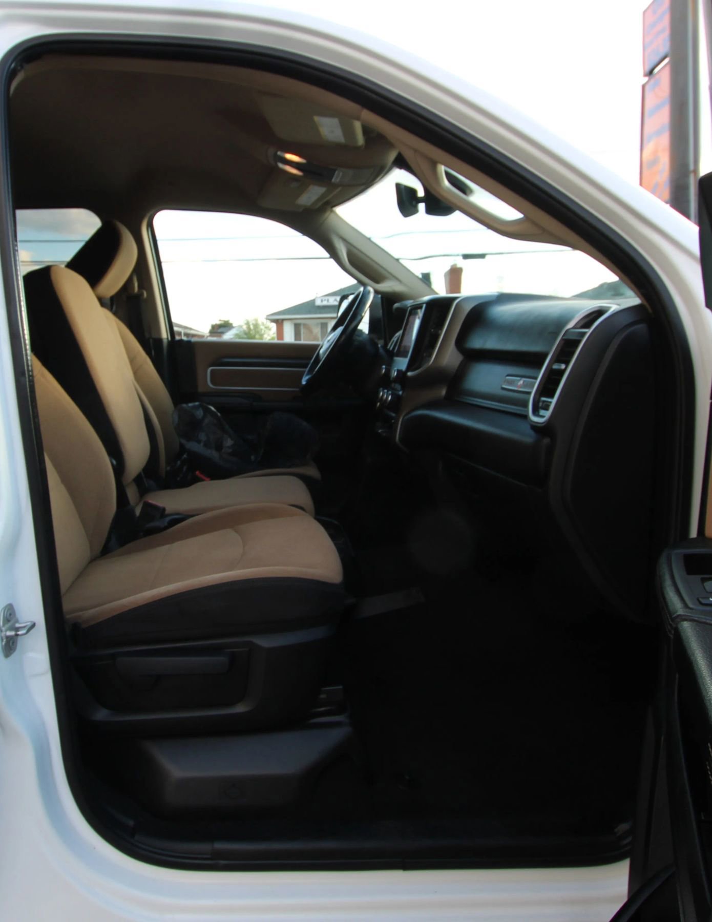Used 2022 RAM 2500 Lone Star w/ Level A Equipment Group AWD/4WD image 7