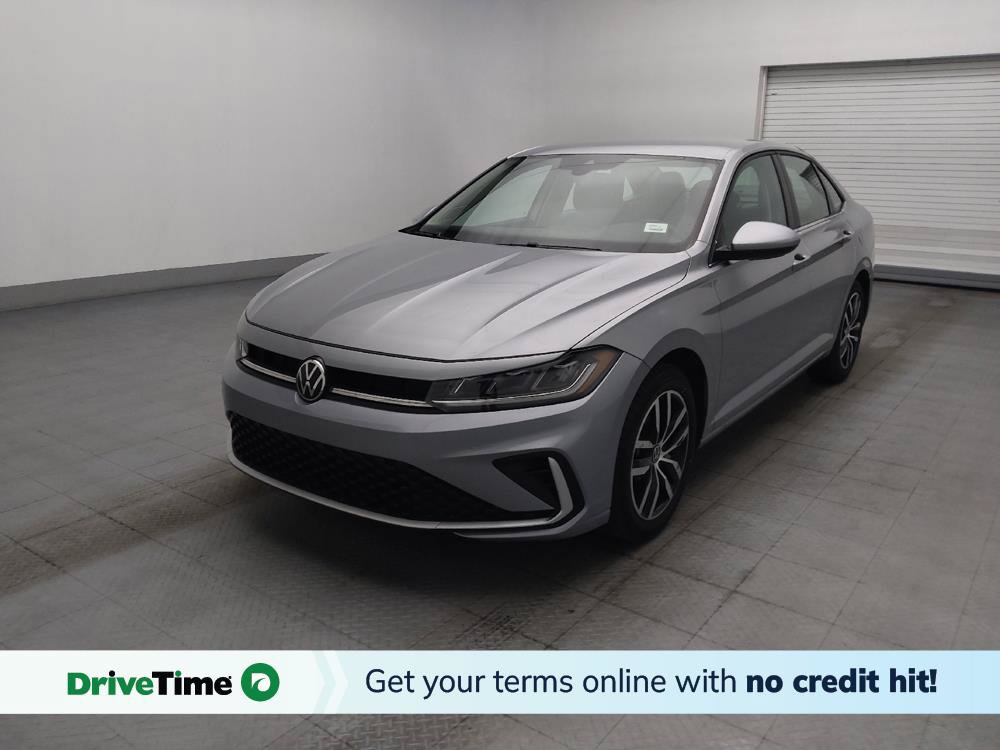 Used 2025 Volkswagen Jetta SE