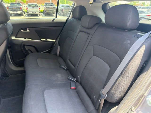 Used 2011 Kia Sportage LX FWD image 16