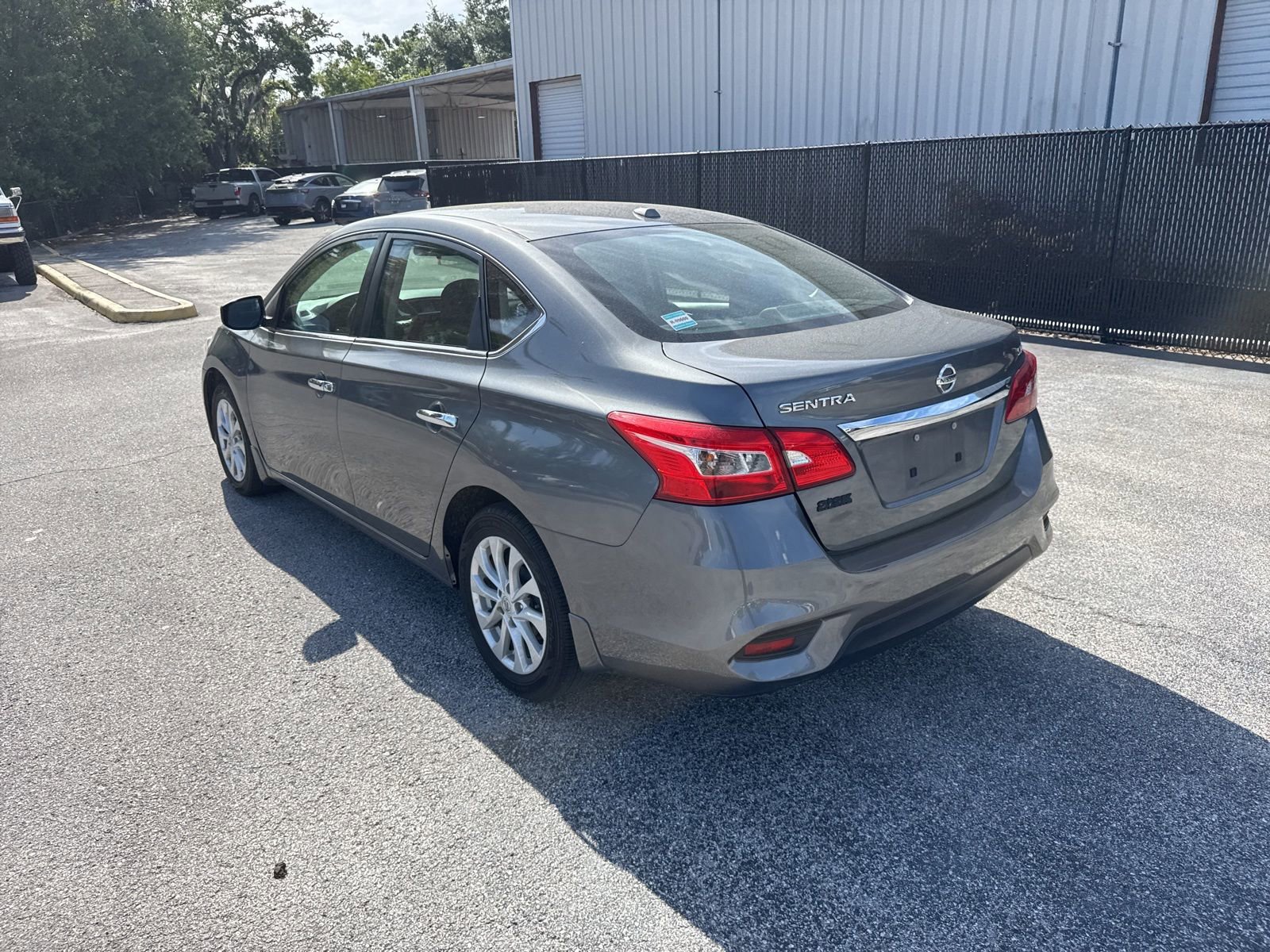 Used 2019 Nissan Sentra SV image 4
