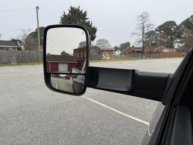 Used 2015 RAM 2500 Tradesman w/ Chrome Appearance Group image 16