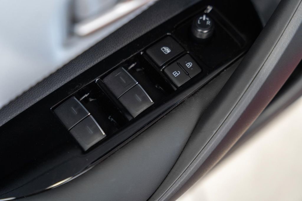 New 2026 Toyota Corolla SE image 30