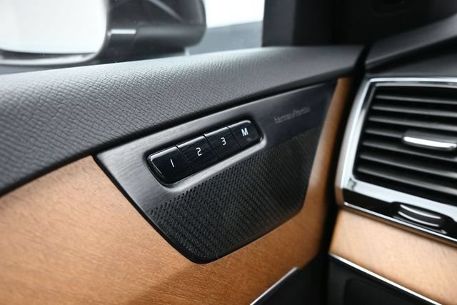 Used 2023 Volvo XC90 B6 Plus w/ Protection Package Premier AWD/4WD image 29
