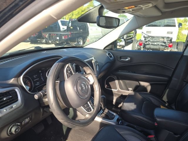 Used 2019 Jeep Compass High Altitude AWD/4WD image 9