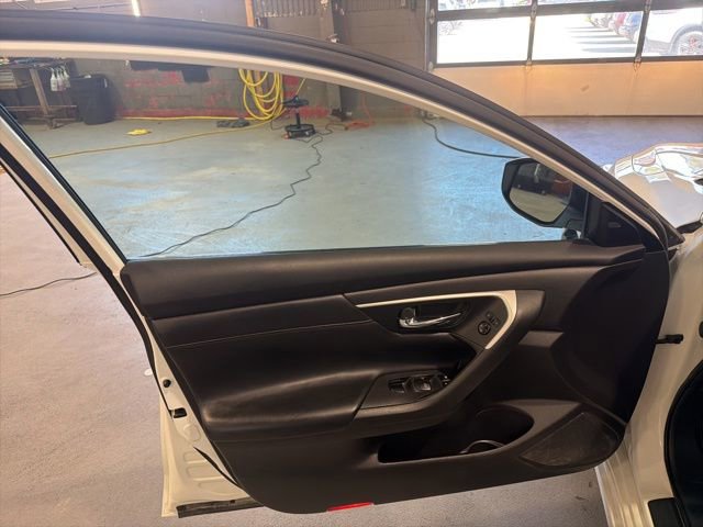 Used 2016 Nissan Altima 2.5 SL FWD image 15