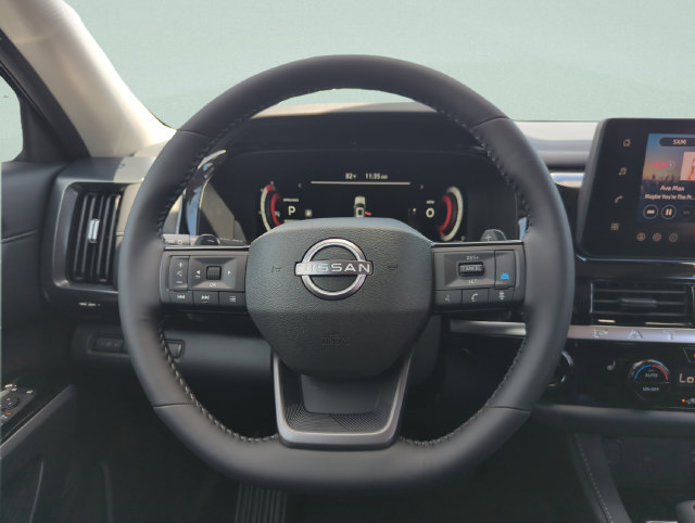 New 2026 Nissan Pathfinder SL FWD image 22