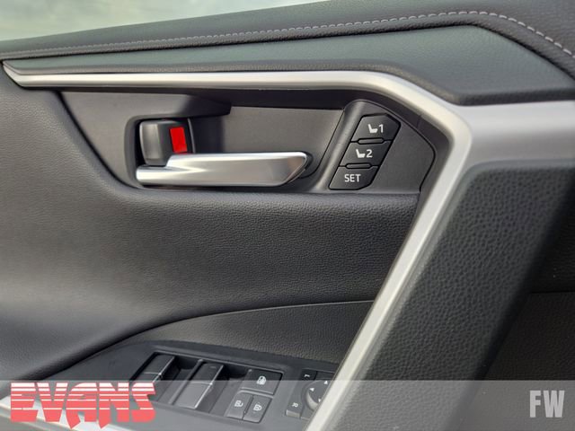 Used 2019 Toyota RAV4 Limited w/ Cold Weather Package image 19