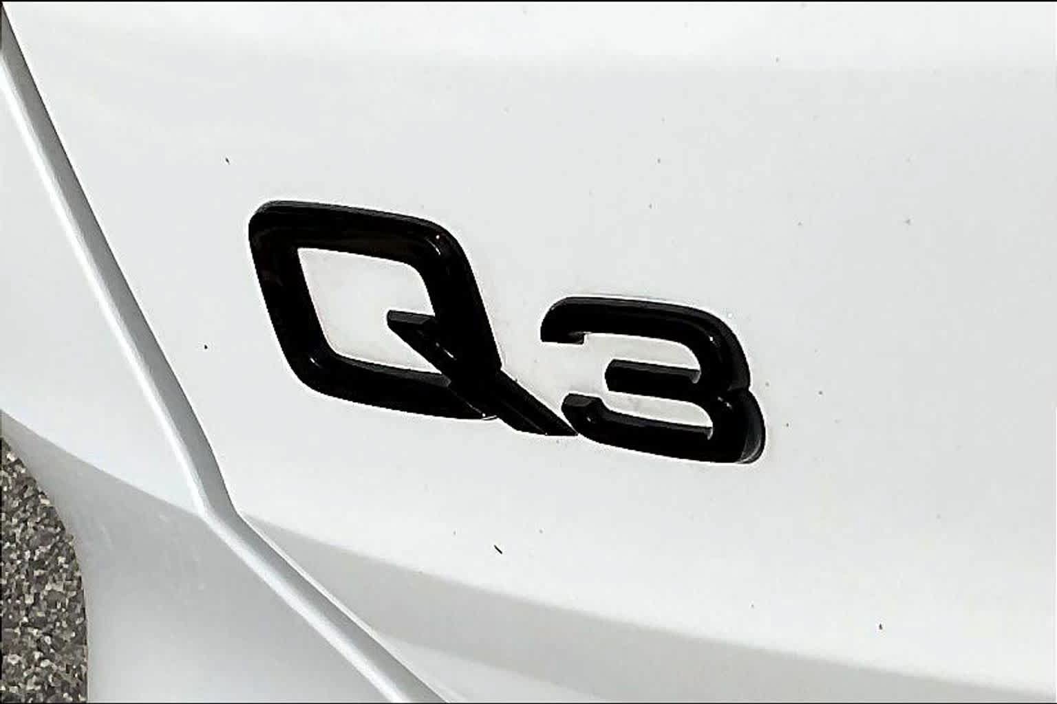 Used 2021 Audi Q3 2.0T Premium Plus AWD/4WD image 30