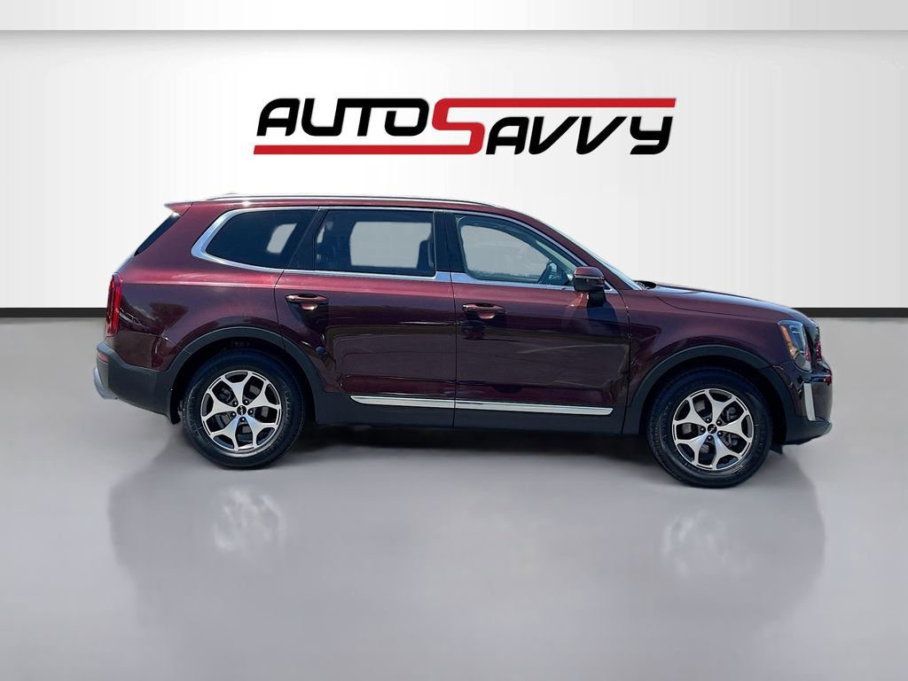 Used 2022 Kia Telluride EX w/ Towing Package image 8