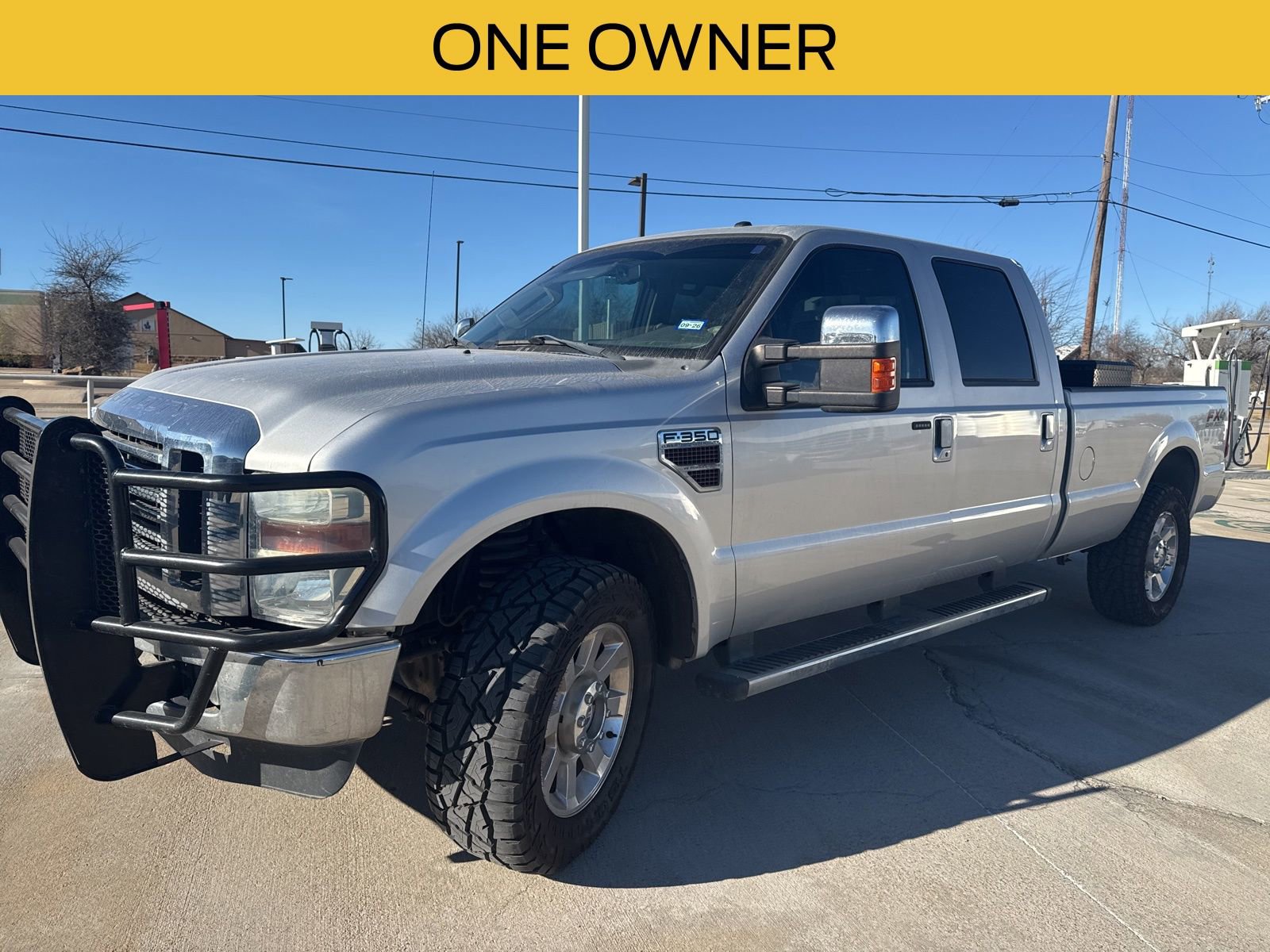 Used 2010 Ford F350 Lariat image 7