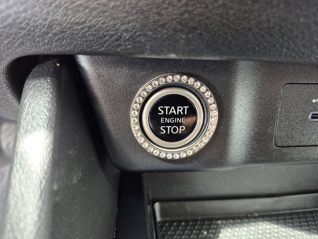 Used 2023 Nissan Rogue SV w/ SV Premium B Package AWD/4WD image 25