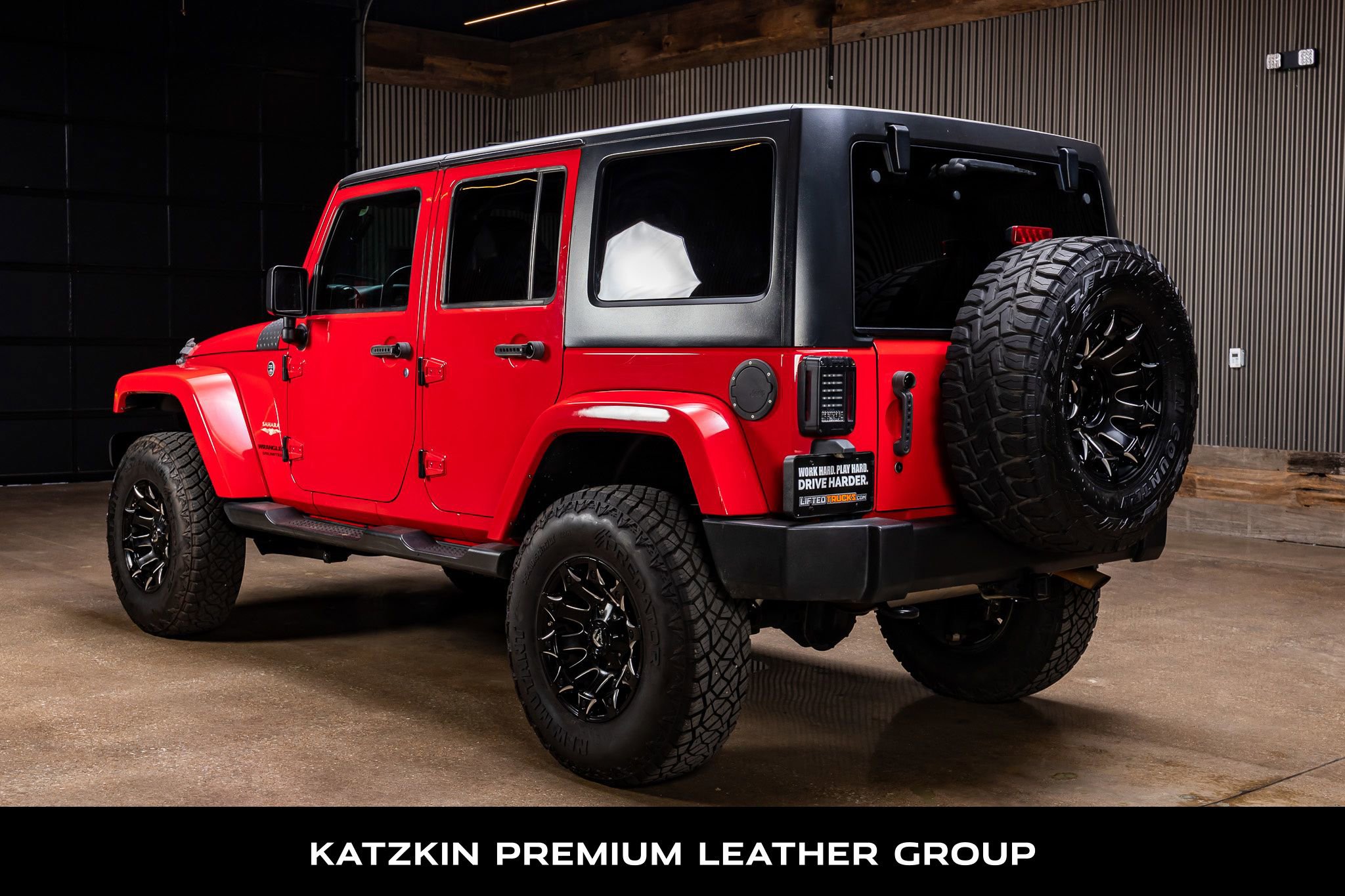 Used 2015 Jeep Wrangler Unlimited Sahara w/ Katzkin Premium Leather Group image 6
