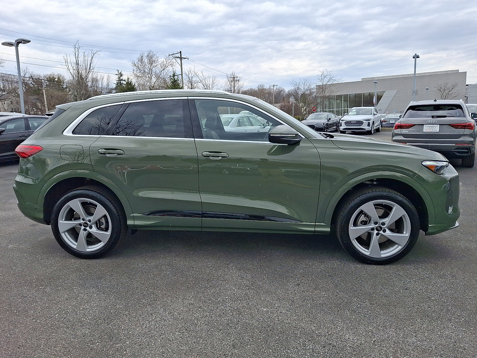 Certified 2025 Audi Q5 Premium Plus w/ Premium Plus image 7