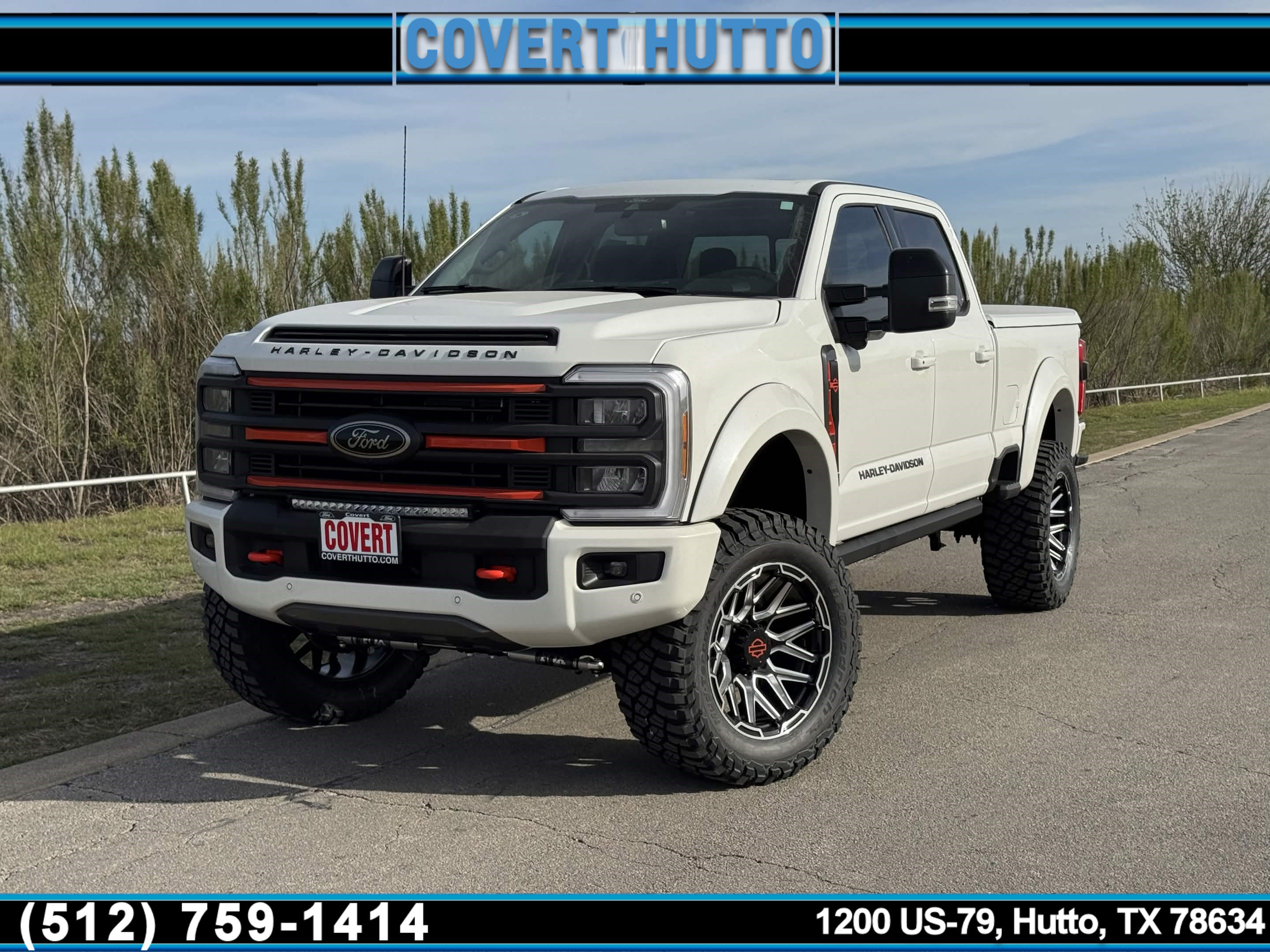 New 2026 Ford F250 Lariat w/ Black Appearance Package