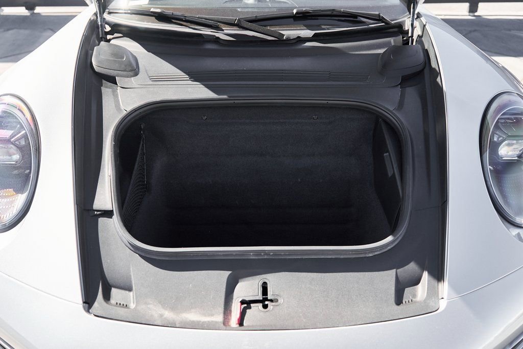 Used 2024 Porsche 911 Carrera GTS w/ Premium Package image 15