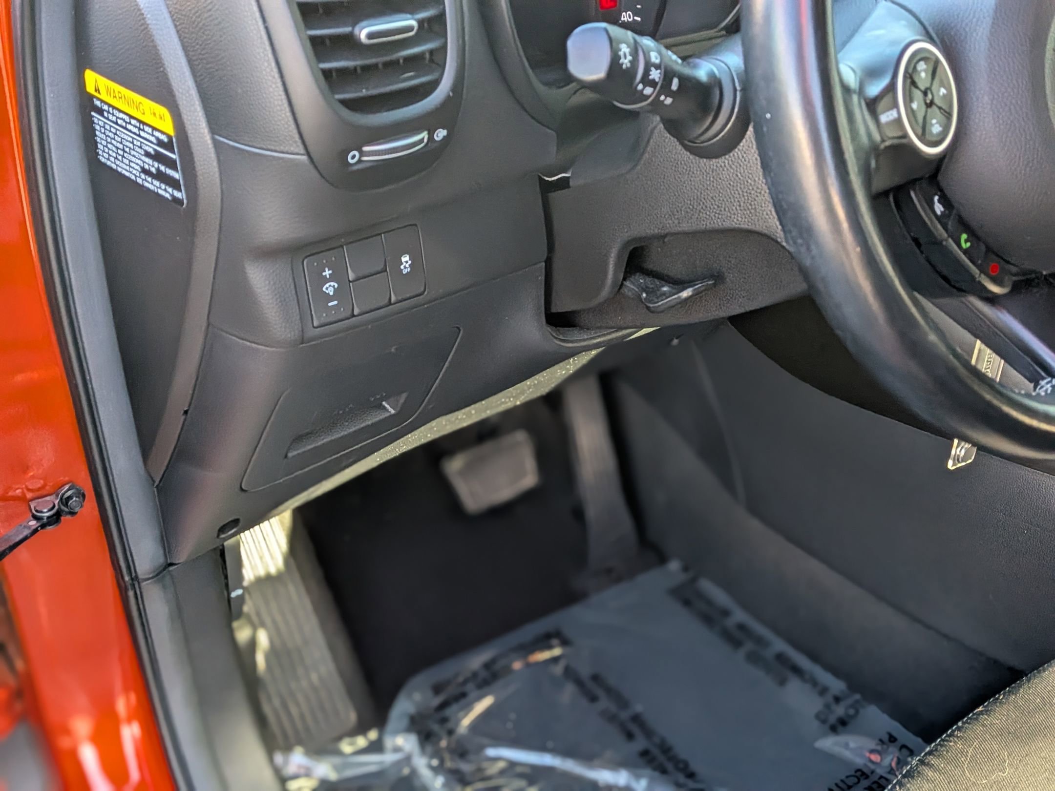 Used 2018 Kia Soul + image 17