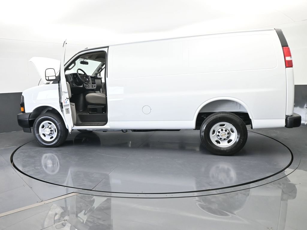New 2025 Chevrolet Express 2500 w/ Driver Convenience Package image 62