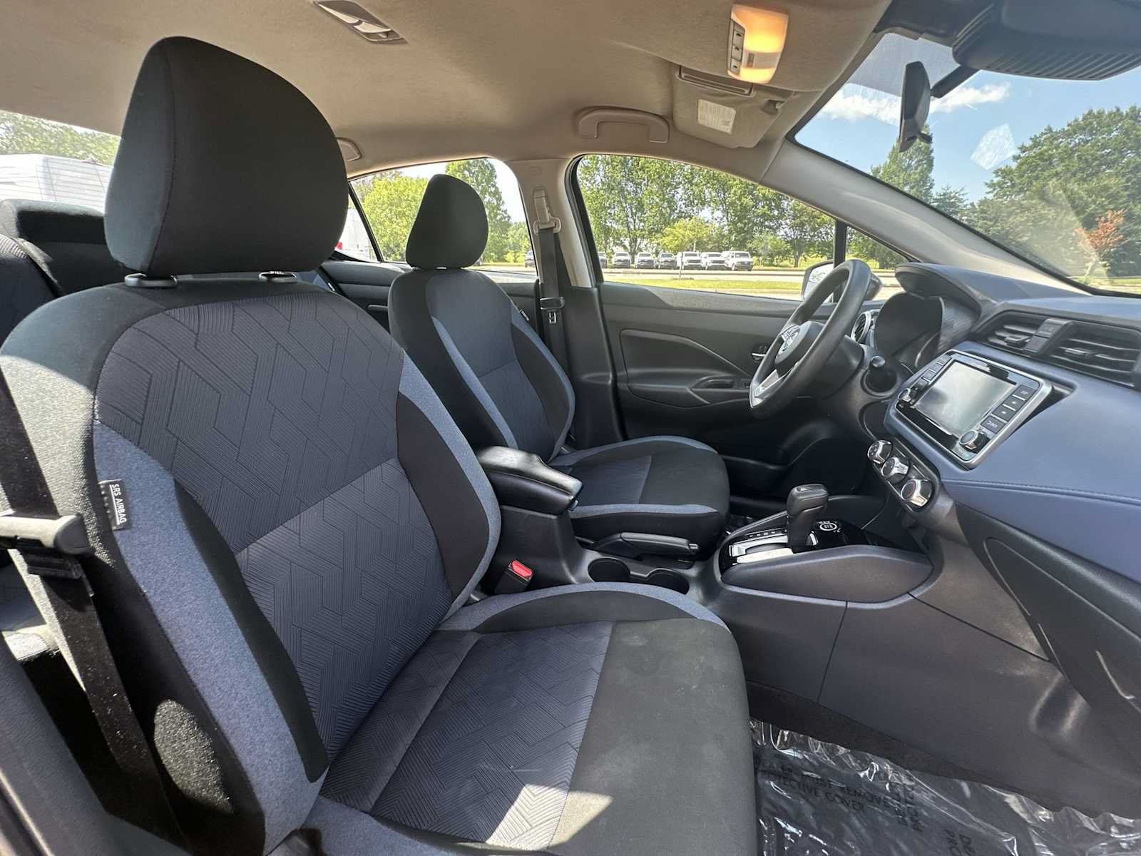 Used 2024 Nissan Versa SV FWD image 24