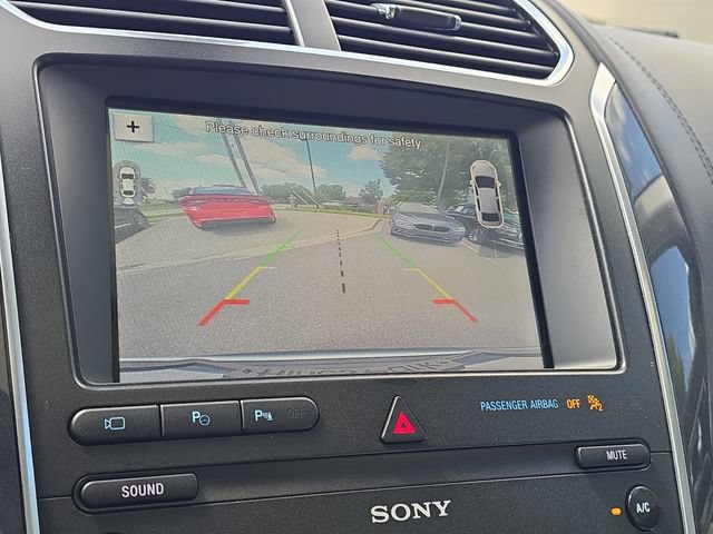 Used 2019 Ford Explorer Platinum AWD/4WD image 19