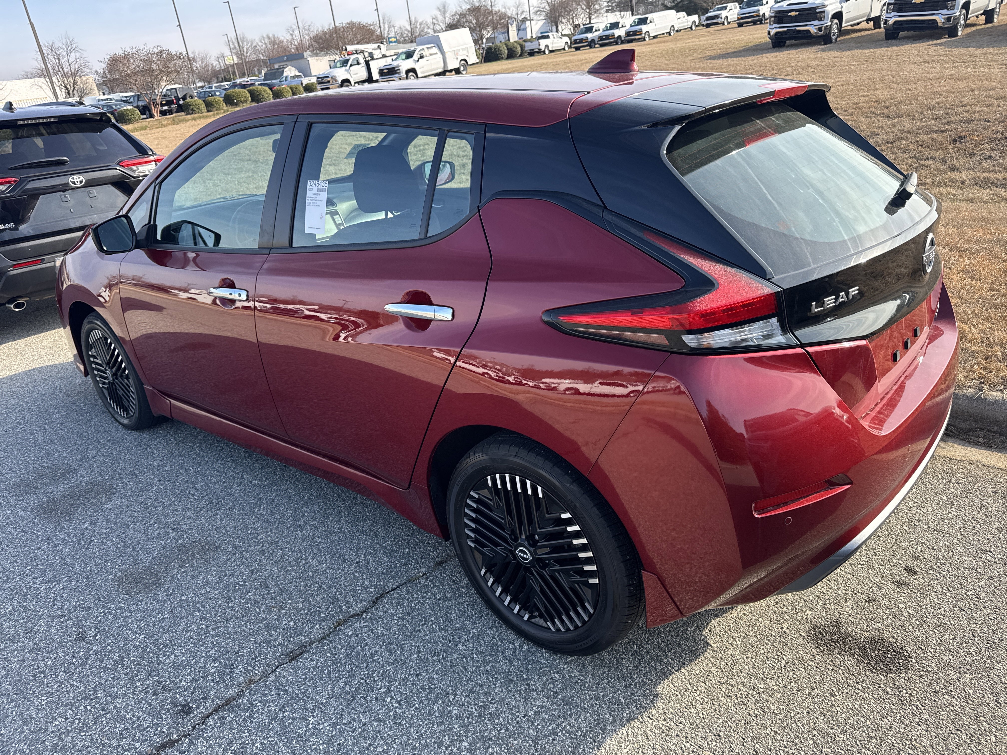 Used 2024 Nissan Leaf SV Plus image 8