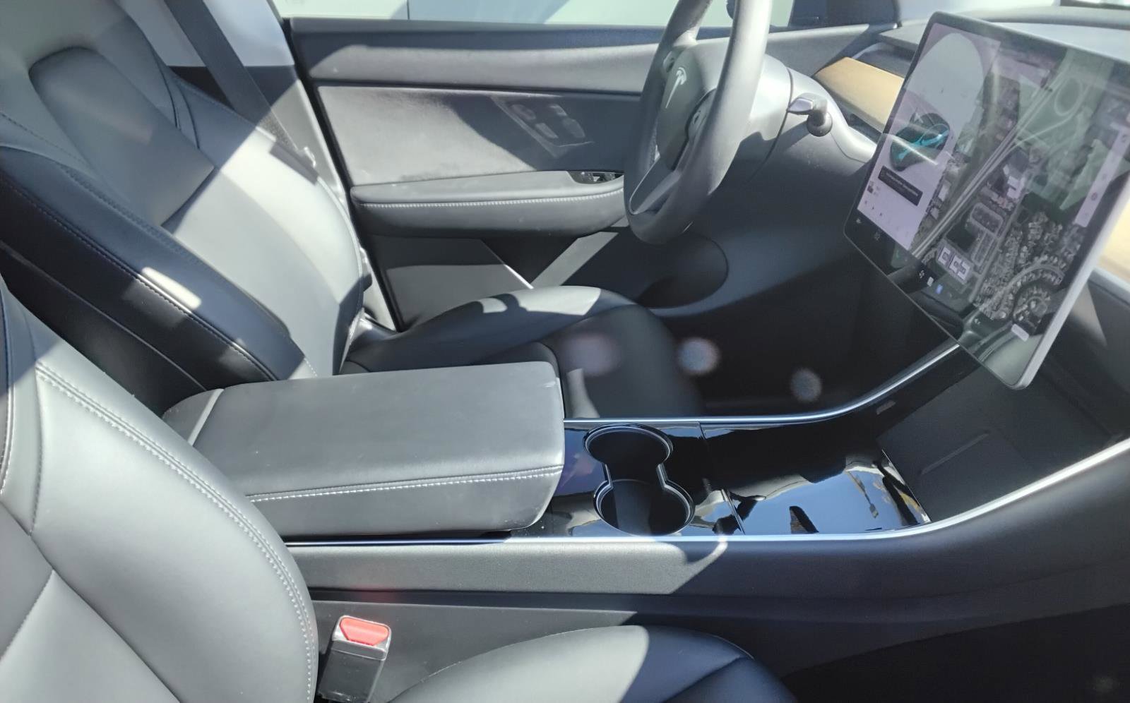 Used 2021 Tesla Model Y Long Range image 25