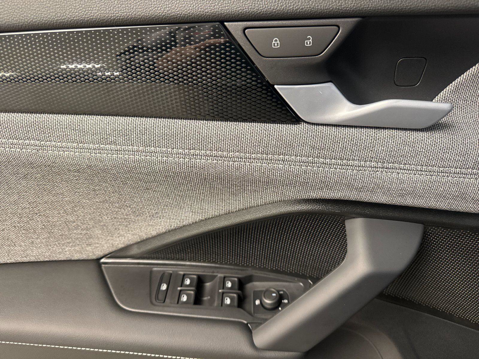 New 2026 Volkswagen Tiguan S FWD image 10