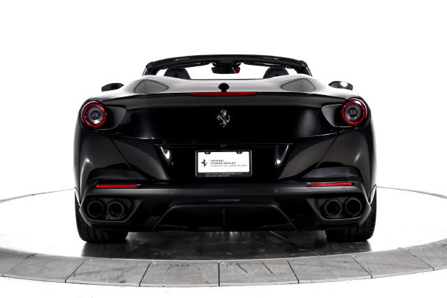 Certified 2020 Ferrari Portofino RWD image 8