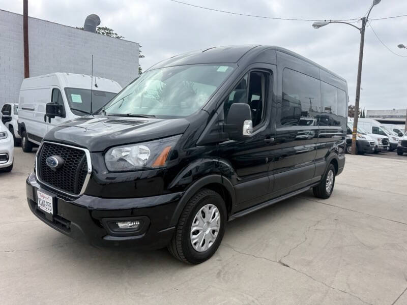 Used 2025 Ford Transit 350 XLT RWD image 3