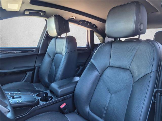 Used 2018 Porsche Macan S AWD/4WD image 6