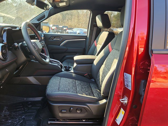 Certified 2024 Chevrolet Colorado Z71 w/ Z71 Convenience Package 2 image 16