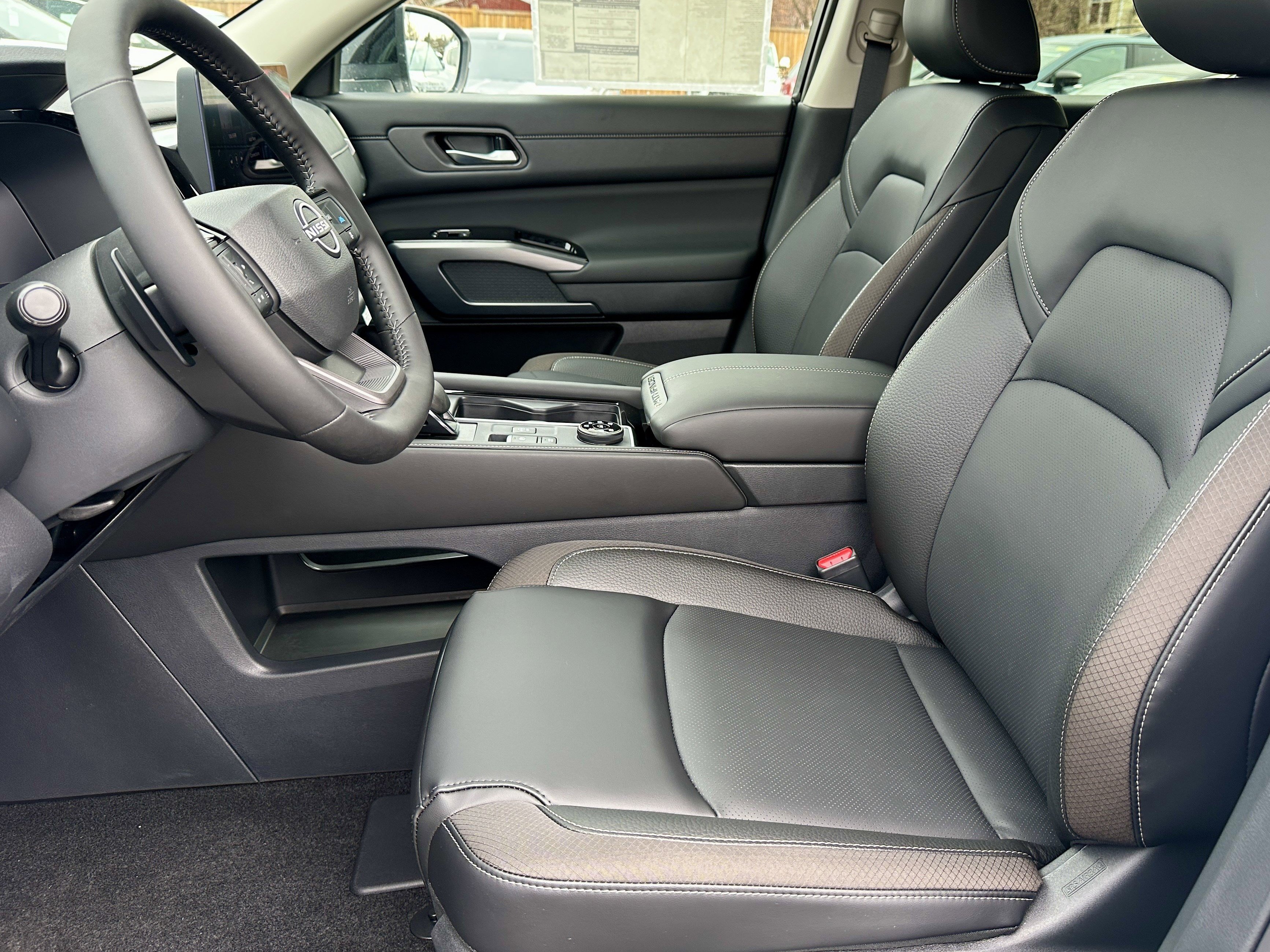 New 2026 Nissan Pathfinder SL AWD/4WD image 26