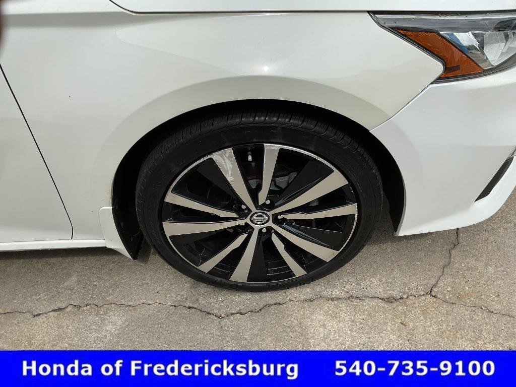 Used 2019 Nissan Altima 2.5 SR w/ SR Premium Package AWD/4WD image 5