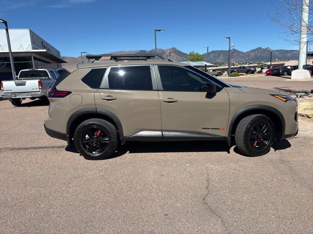 Certified 2025 Nissan Rogue SV AWD/4WD image 11