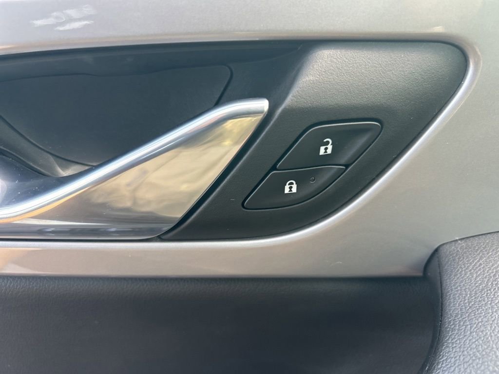 Used 2023 Chevrolet Blazer LT w/ Convenience Package image 25