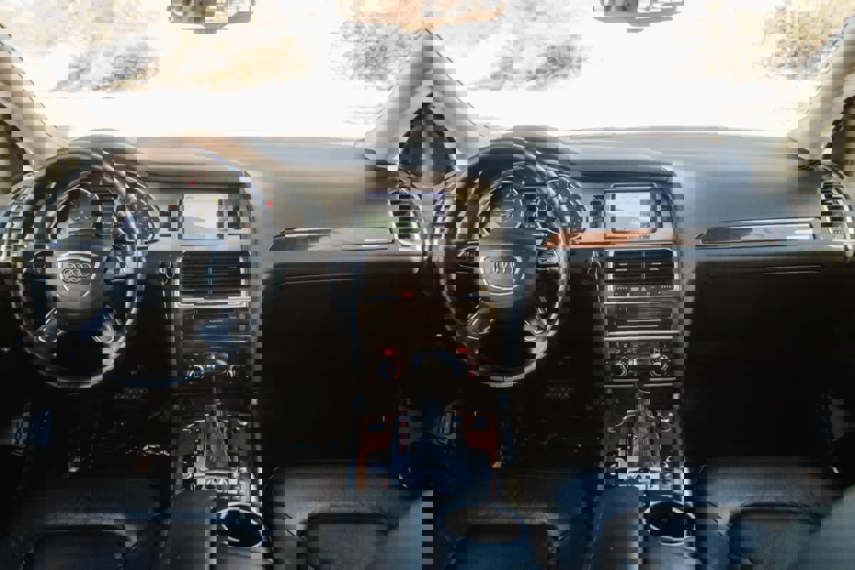 Used 2015 Audi Q7 TDI Premium Plus w/ Premium Plus Package image 28