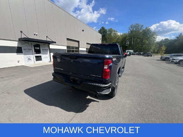 Used 2022 Chevrolet Silverado 2500 Custom w/ Custom Value Package AWD/4WD image 18