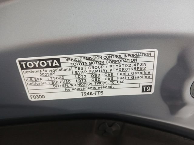 Used 2023 Toyota Highlander LE FWD image 52