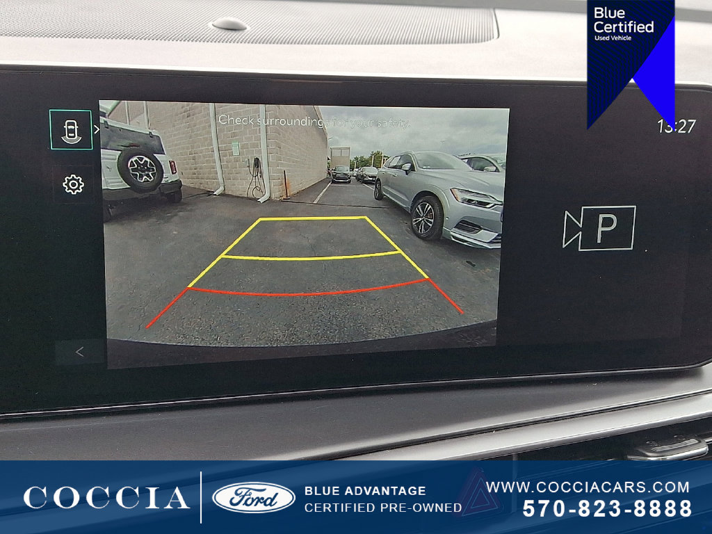 Used 2025 Kia Sorento LX FWD image 19