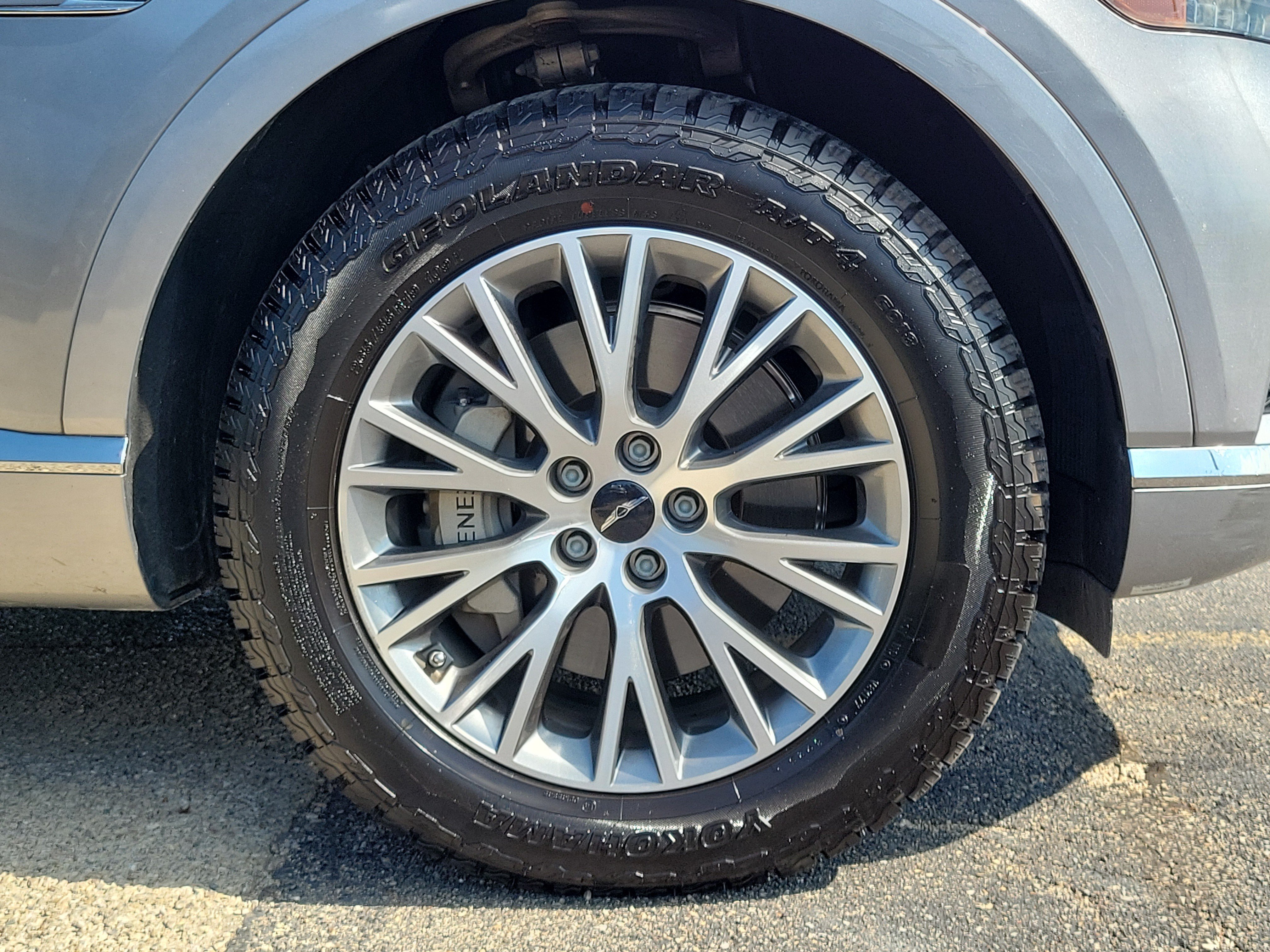 Used 2025 Genesis GV80 2.5T Standard AWD/4WD image 5