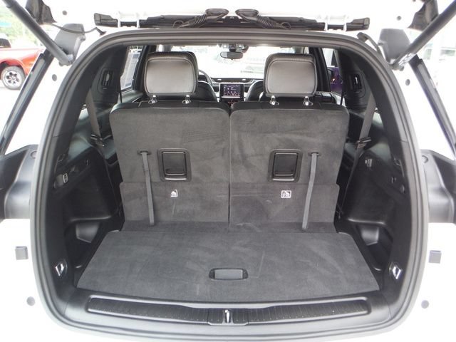 Used 2023 Jeep Grand Cherokee L Laredo AWD/4WD image 44
