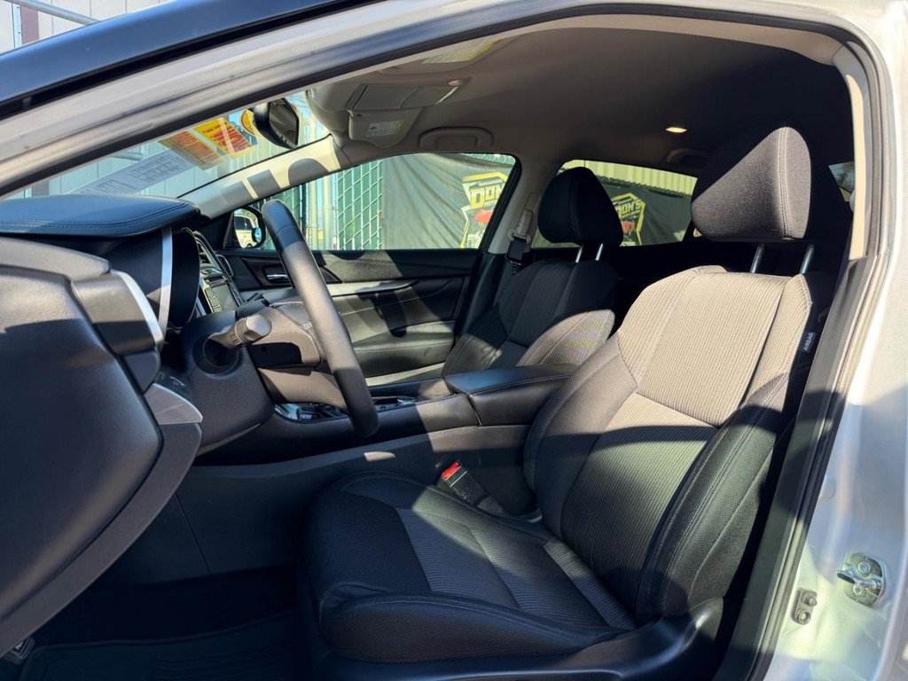 Used 2018 Nissan Maxima 3.5 S image 18