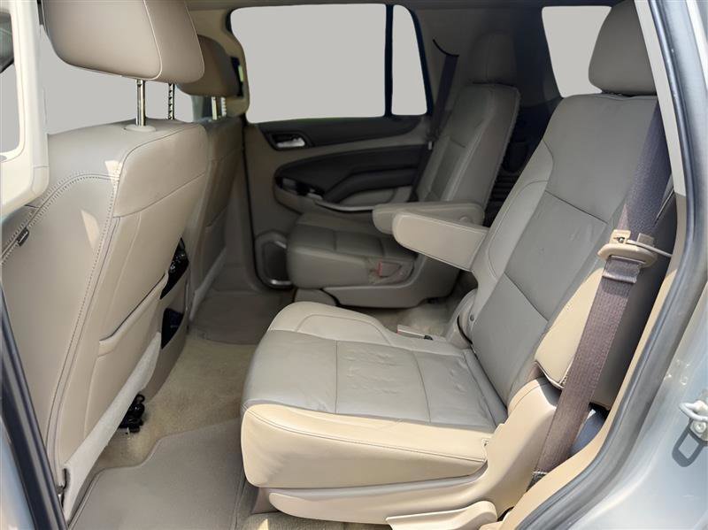 Used 2018 Chevrolet Tahoe LT w/ Luxury Package RWD image 28