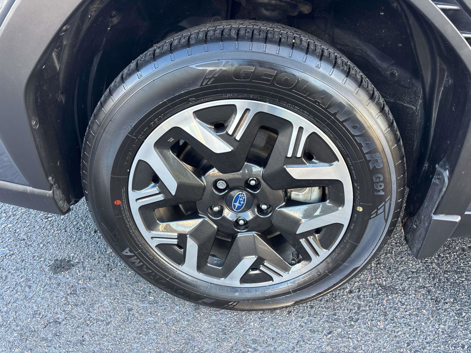 Certified 2025 Subaru Forester Premium image 8