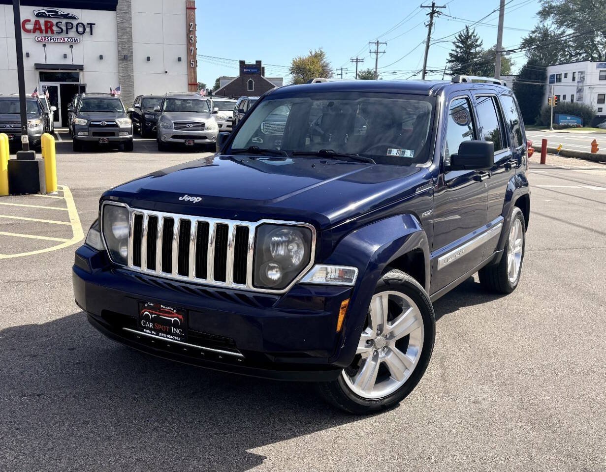 Used 2012 Jeep Liberty Limited Jet w/ Comfort/Convenience Group AWD/4WD image 1