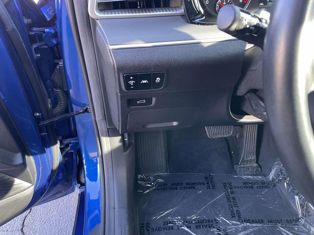 Used 2023 Kia K5 GT-Line image 32