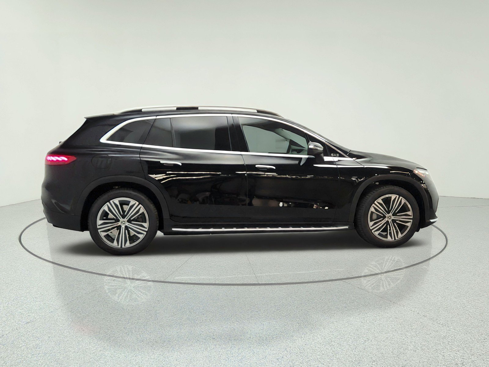 New 2026 Mercedes-Benz EQS 400 4MATIC SUV image 4